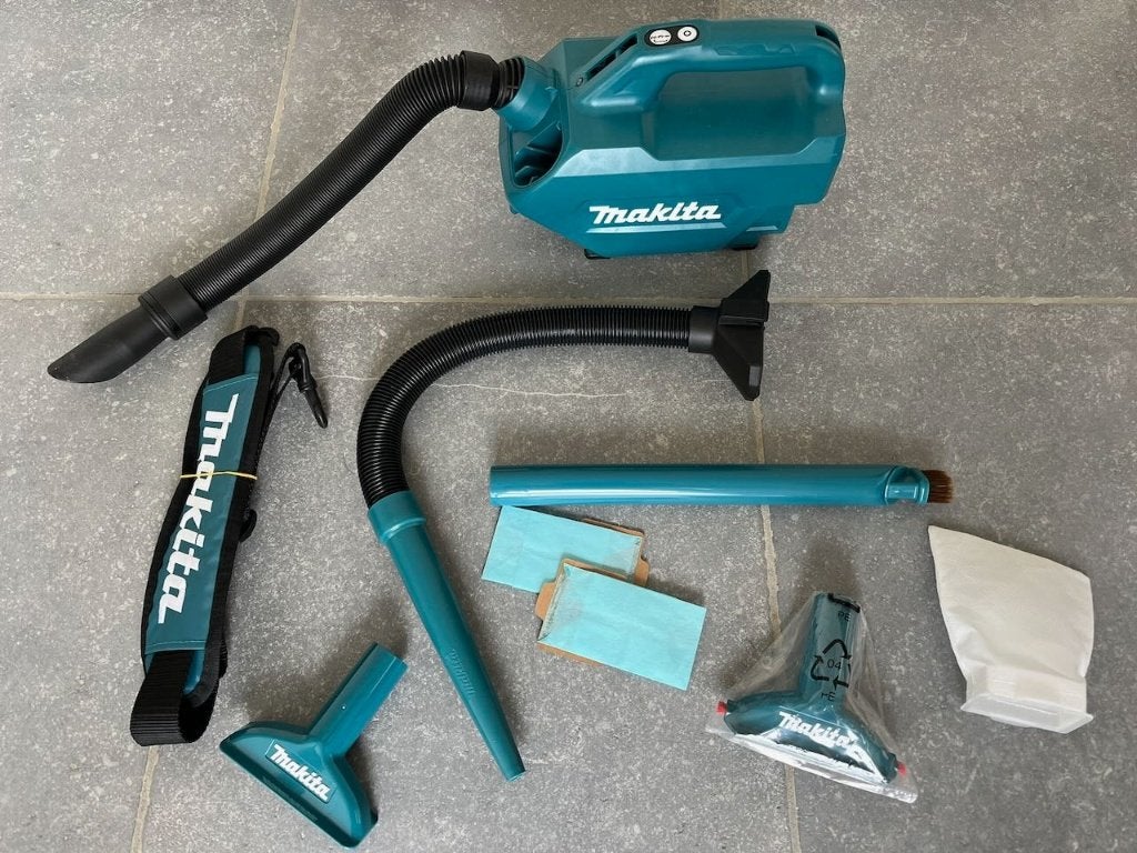Makita DCL184Z 18V accu autostofzuiger excl. accu en oplader, Ophalen of Verzenden, Zo goed als nieuw, Makita