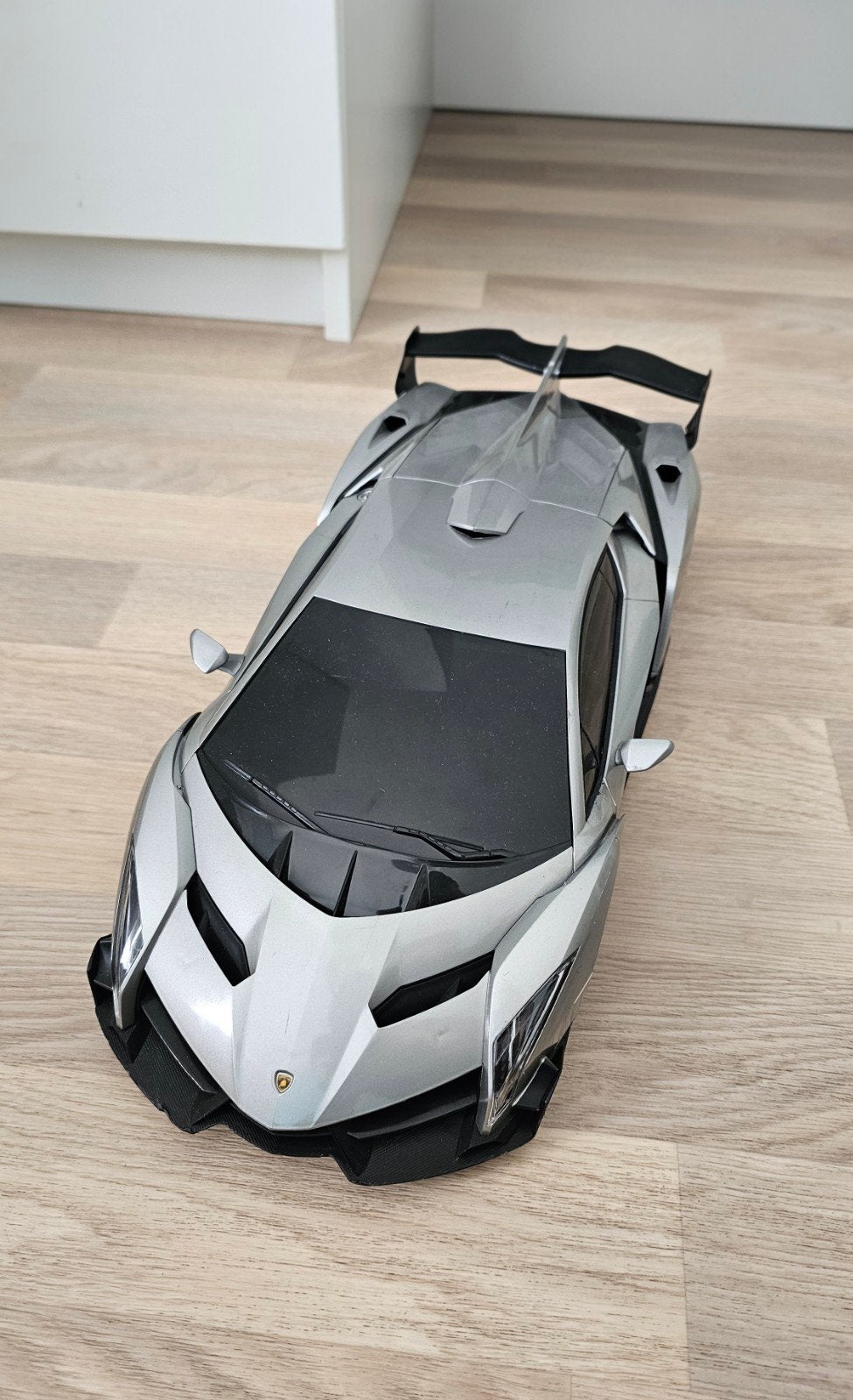 Voiture contrôlée Lamborghini Veneno et modèle réduit, Enlèvement, Voiture