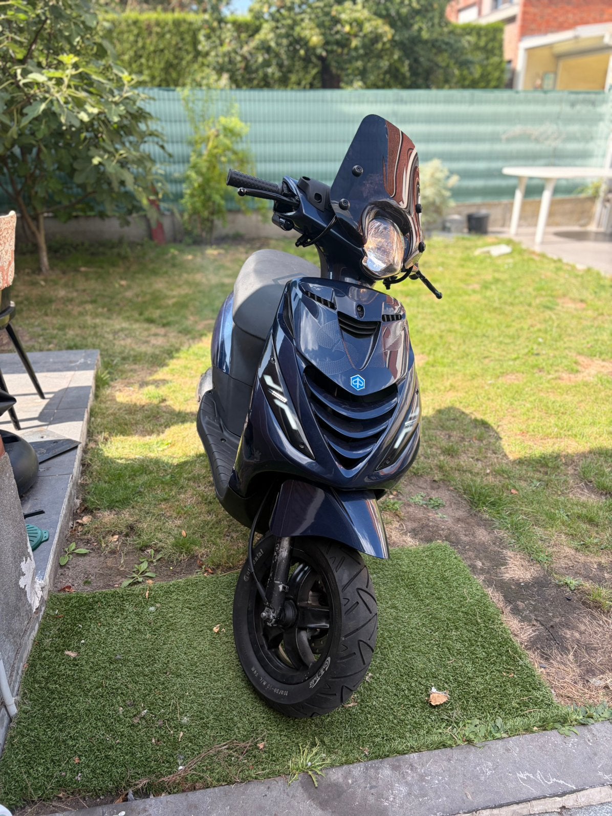 Piaggio zip 2t B klasse, Fietsen en Brommers, Scooters | Piaggio, Ophalen, Zo goed als nieuw, Zip