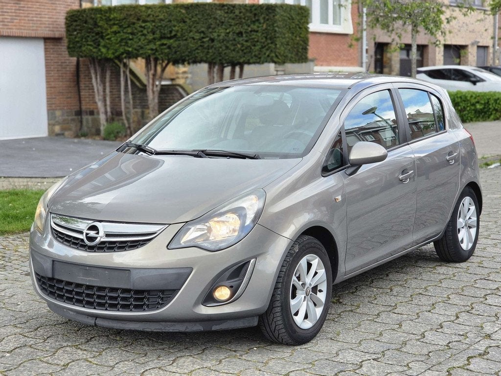 Opel Corsa 1.3 CDTI 1ER PROPRIÉTAIRE ENTRETENU CHEZ OPEL, Auto's, Zwart, Bedrijf, 5 deurs, 55 kW