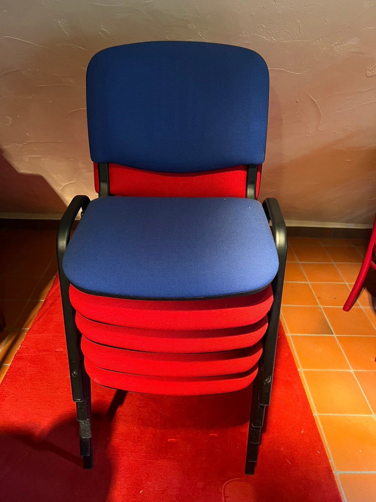 Vergaderstoelen / bureaustoelen rood/blauw, Ophalen, Zo goed als nieuw, Blauw