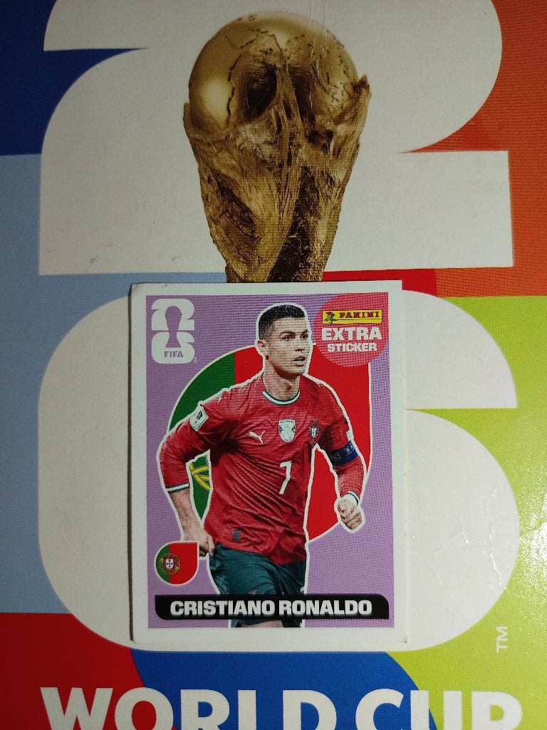 Panini sticker CR7+Courtois+Alison+FWC7+Portugal elftal., Hobby en Vrije tijd, Verzamelkaartspellen | Overige, Ophalen of Verzenden
