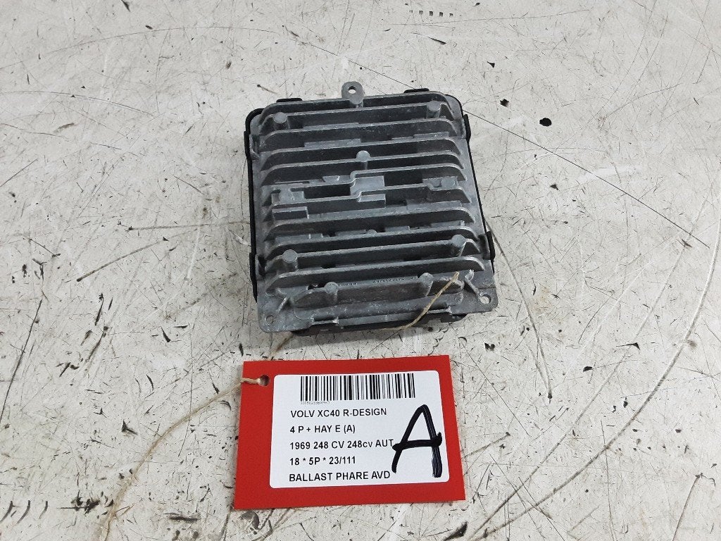 COMPUTER XENON RECHTS Volvo XC40 (XZ) (31427776), Gebruikt, Info@volvocars.com, Volvo, Volvo Car Germany GmbH