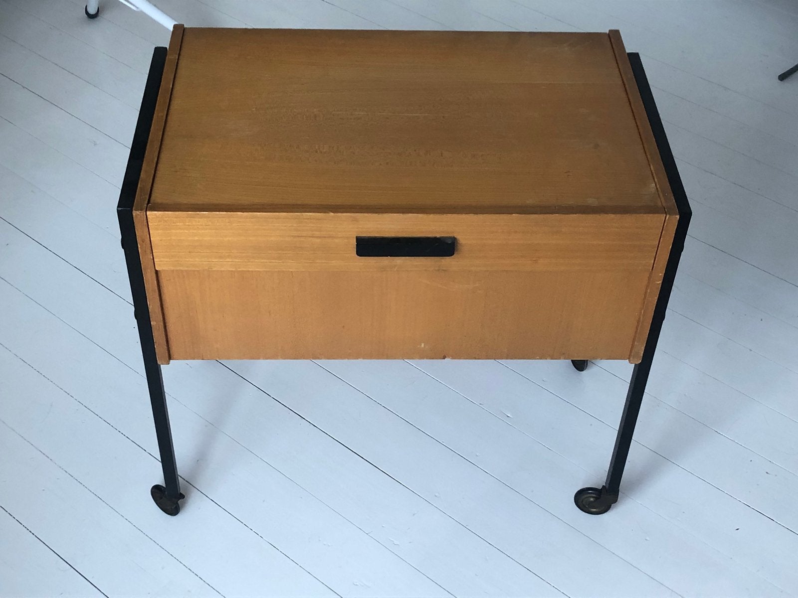 Vintage Scandinavisch naaikastje, Maison & Meubles, Maison & Meubles | Autre, Enlèvement, Comme neuf