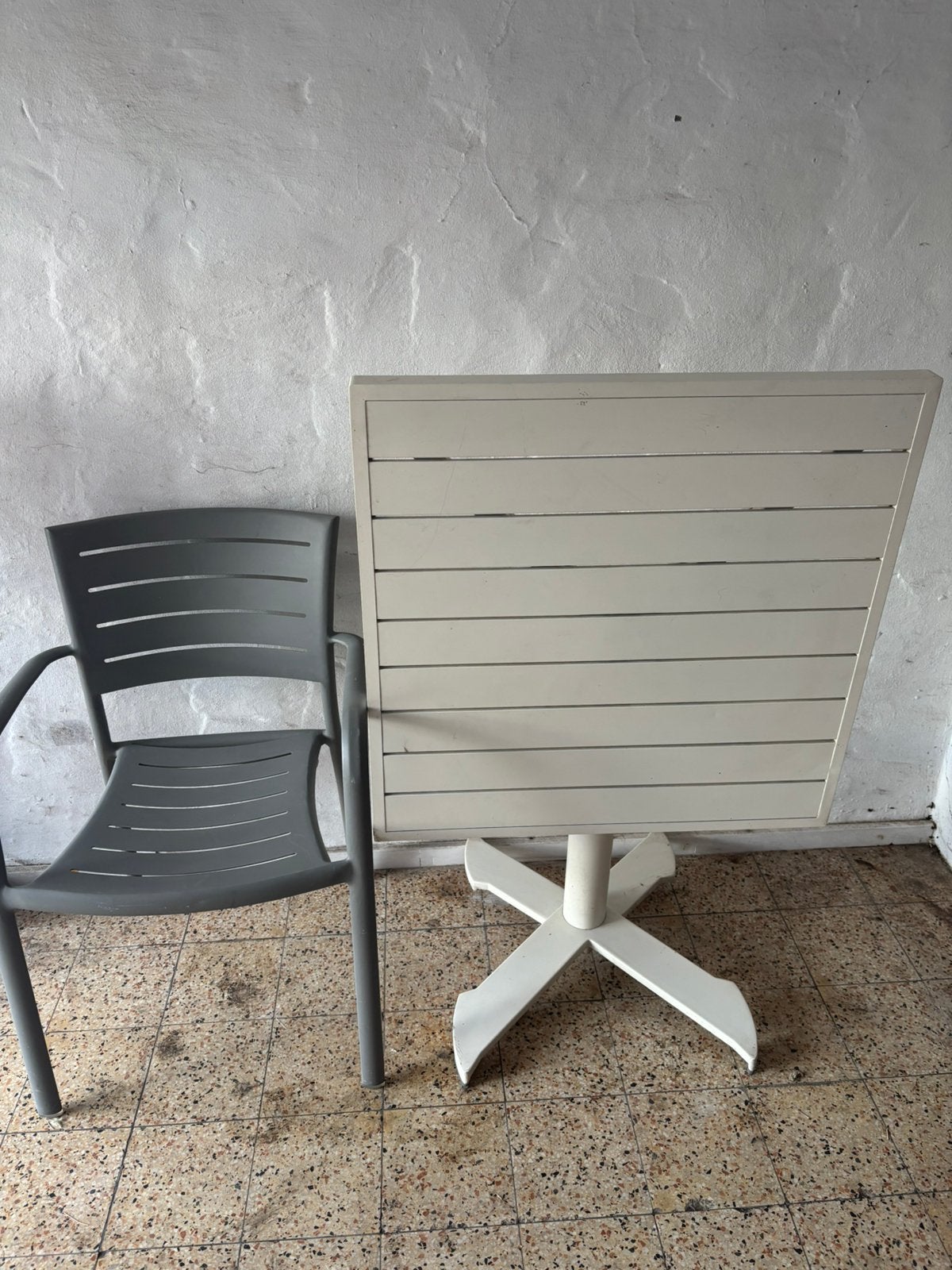 Tuin tafel + stoel, Ophalen, Zo goed als nieuw, Aluminium