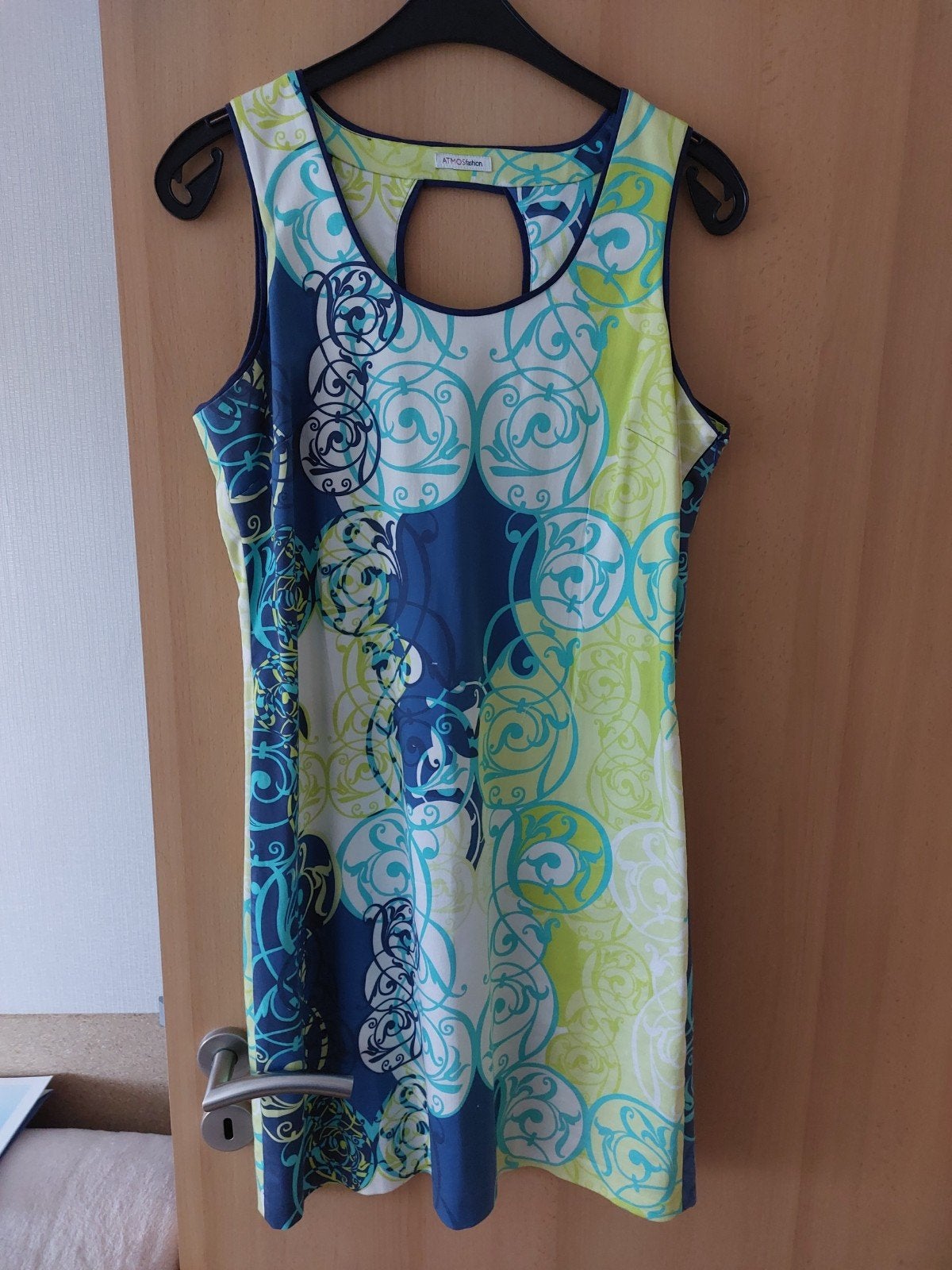 Robe Atmos Fashion taille 42, Vêtements | Femmes, Robes, Enlèvement ou Envoi
