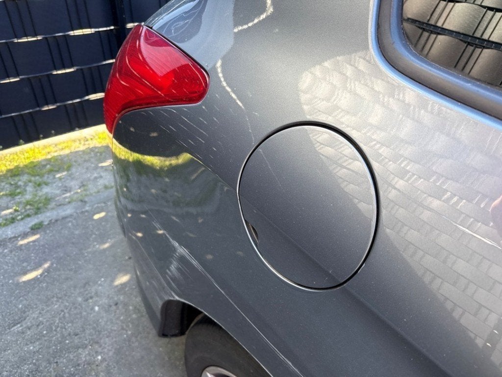 TANKKLEP Peugeot 308 SW (4E / H) (01-2007/10-2014), Auto-onderdelen, Kontakt-peugeot@peugeot.com, Gebruikt, Peugeot Deutschland GmbH