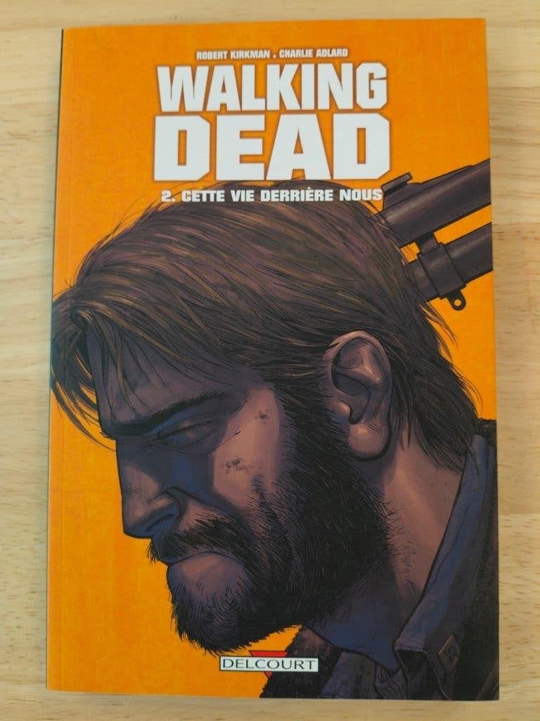 Walking Dead Tome 2 — Cette vie derrière nous, Enlèvement ou Envoi, Une BD, Comme neuf, Robert Kirkman