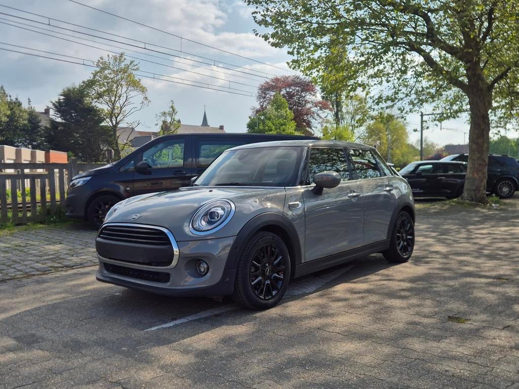 MINI ONE 2021 JAAR 32.KM 102PS   1.5 benzine automat, Auto's, Automaat, 75 kW, Euro 6, Cruise Control