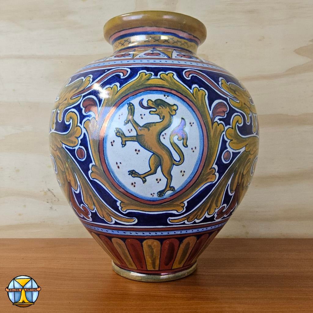 Vase italien vintage en majolique avec lion rampant (H27cm), Enlèvement ou Envoi