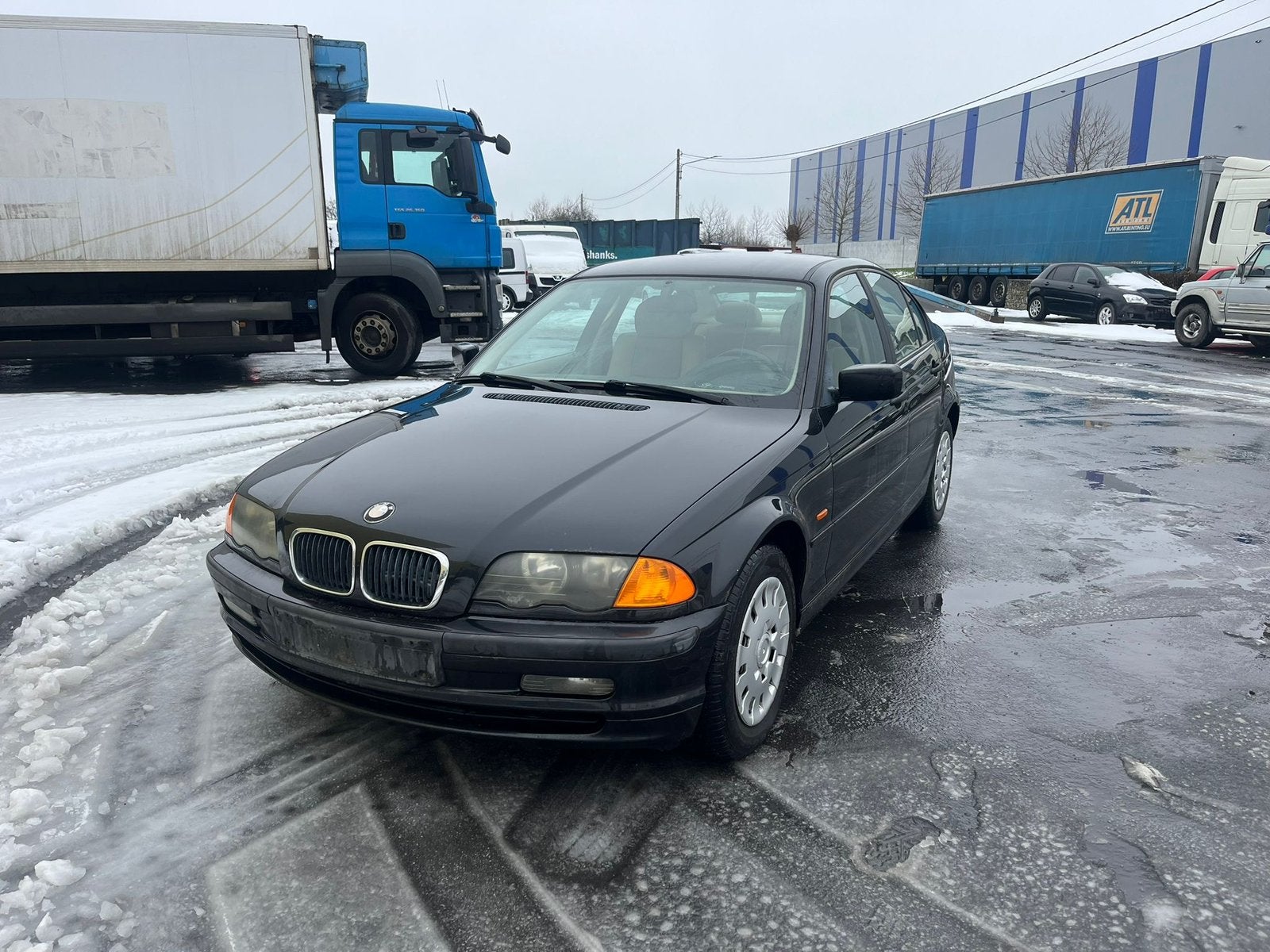 Bmw 320D 2001, Bedrijf, Euro 4, Te koop, Handgeschakeld