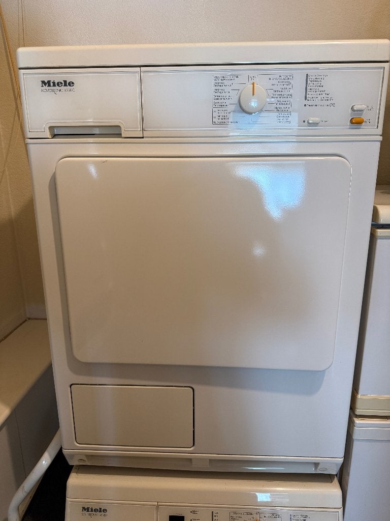 Wasmachine + Droogkast + ijskast + microgolf + kasten, Electroménager, 4 à 6 kg, Enlèvement, Utilisé, 85 à 90 cm