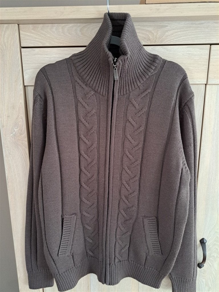 Gilet en maille marron avec fermeture éclair taille M, Vêtements | Hommes, Neuf, Enlèvement ou Envoi, Brun, New Experience