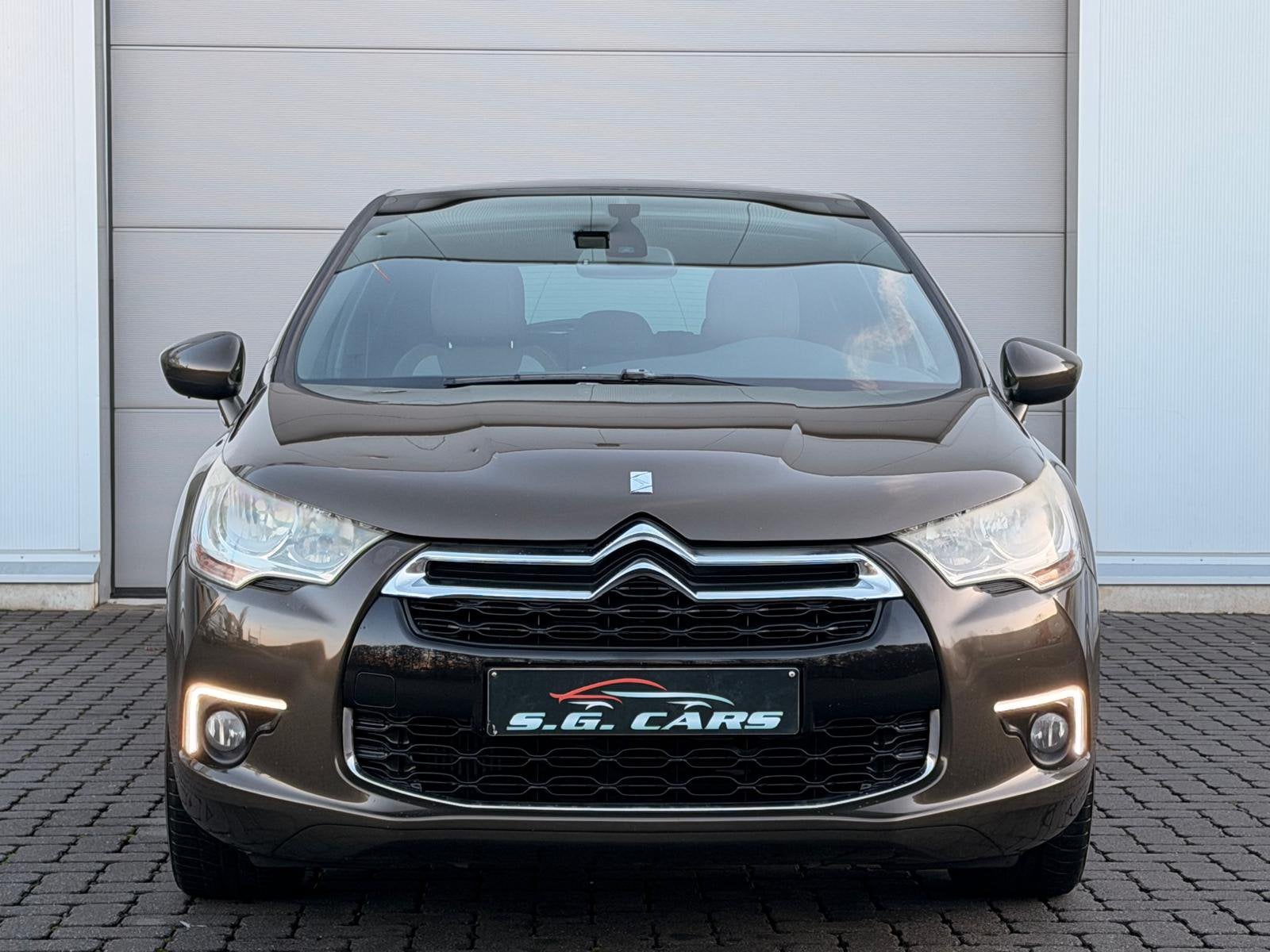 CITROEN DS4 2011 DIESEL 1.6 235.000km EURO5, Euro 5, Bedrijf, 5 deurs, Te koop