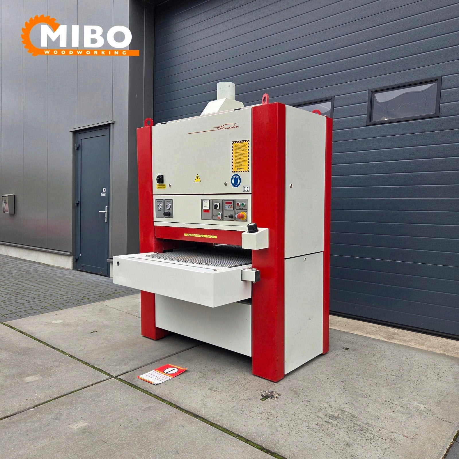 Breedbandschuurmachine 930mm compact als nieuw, Doe-het-zelf en Bouw, Ophalen of Verzenden, Zo goed als nieuw, 1200 watt of meer