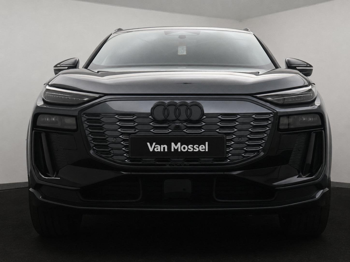 Audi SQ6 e-tron SQ6 e-Tron QUATTRO 100kWh 489PK *AUTOMAAT*SP, Auto's, Automaat, Stof, Gebruikt, 595 km