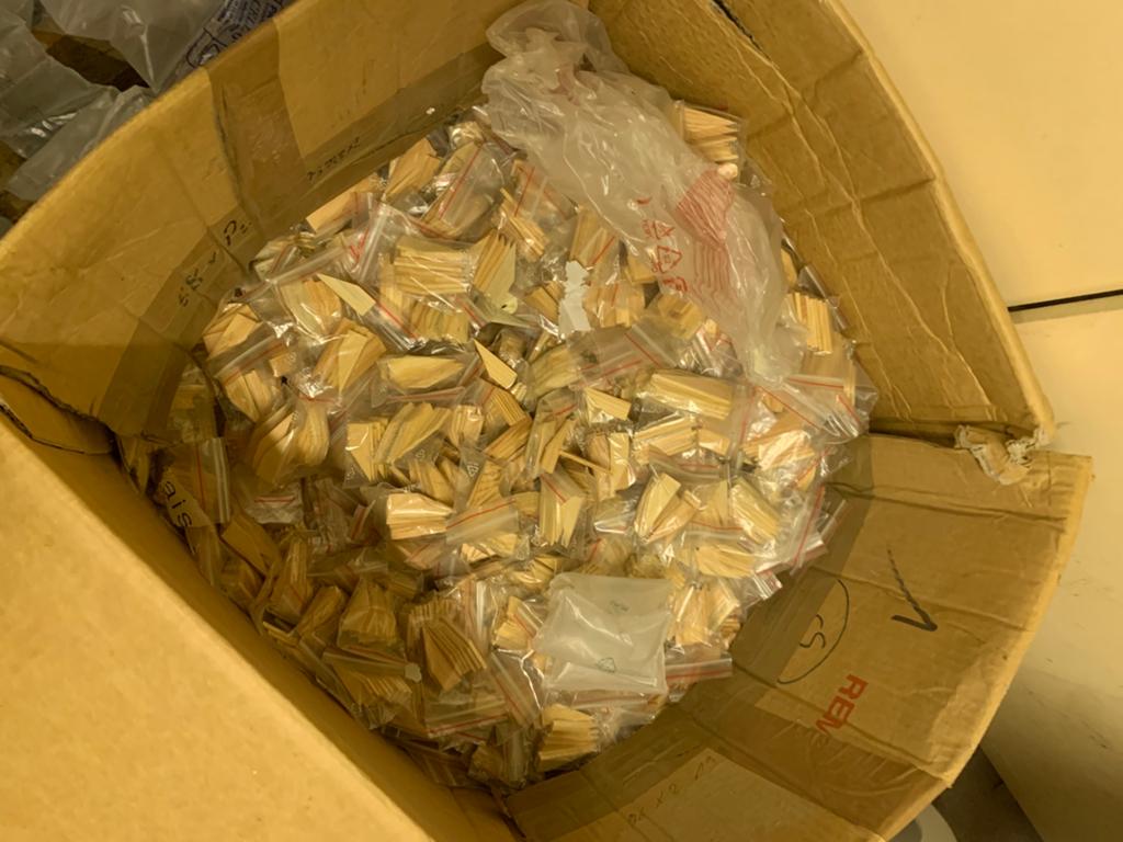 cales biseautées ou coins de calage, Enlèvement, Neuf, Bois
