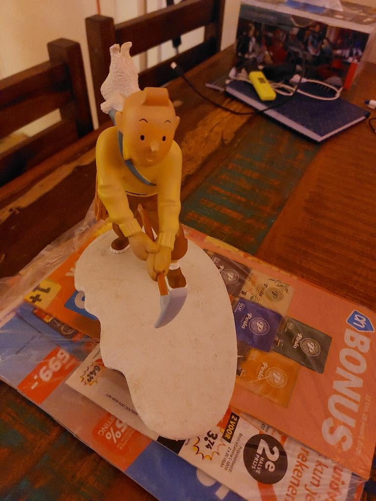 Tintin escalade leblon met doos,certificaat., Verzamelen, Ophalen, Kuifje, Nieuw, Beeldje of Figuurtje