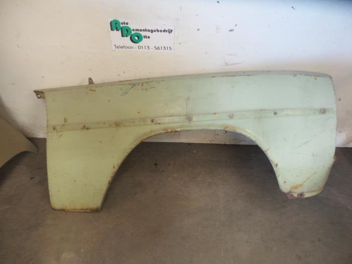 Aile avant droite d'un Mercedes 200 - 500, 3 mois de garantie, Utilisé, -, -