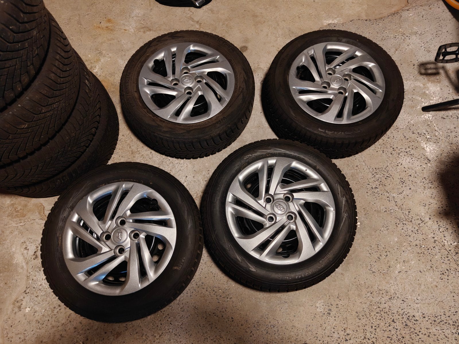 Bandenset Hyundai I10, Ophalen, 14 inch, Gebruikt, 175 mm