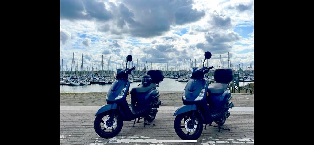 Set scooters, Fietsen en Brommers, Ophalen, Zo goed als nieuw