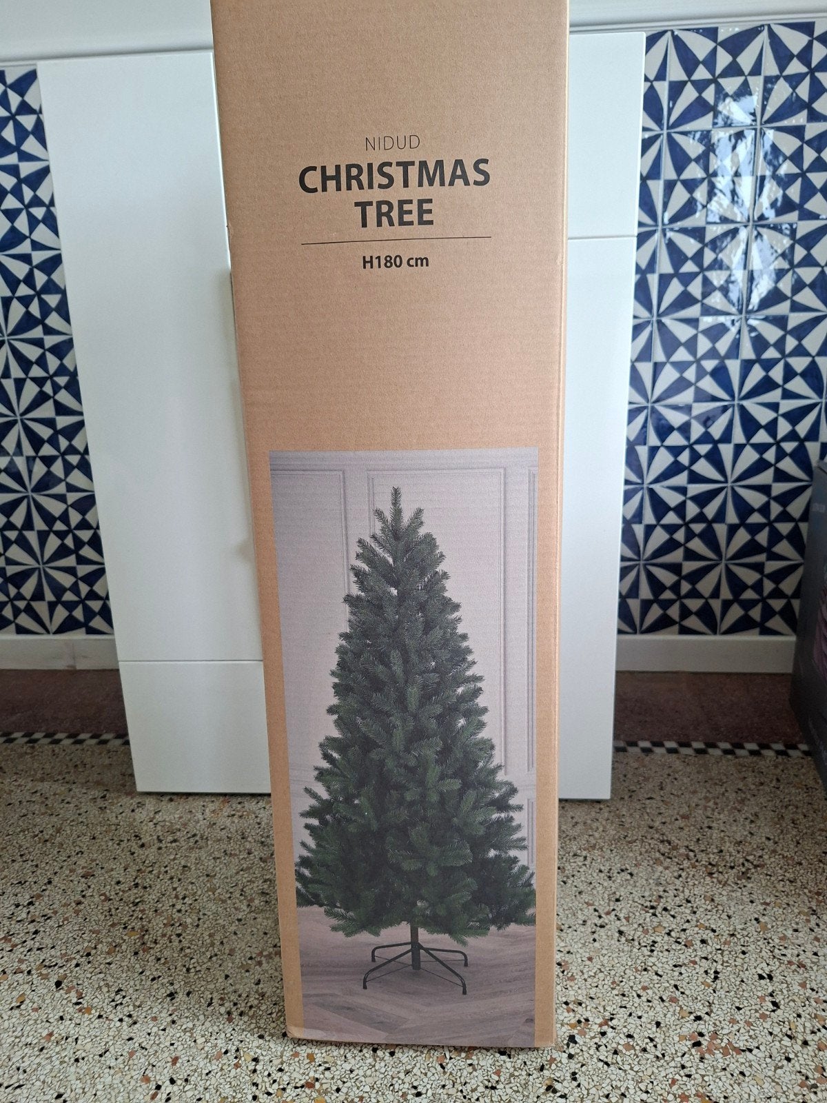 Sapin artificiel 180cm. Etat neuf! (JYSK), Divers, Enlèvement, Comme neuf