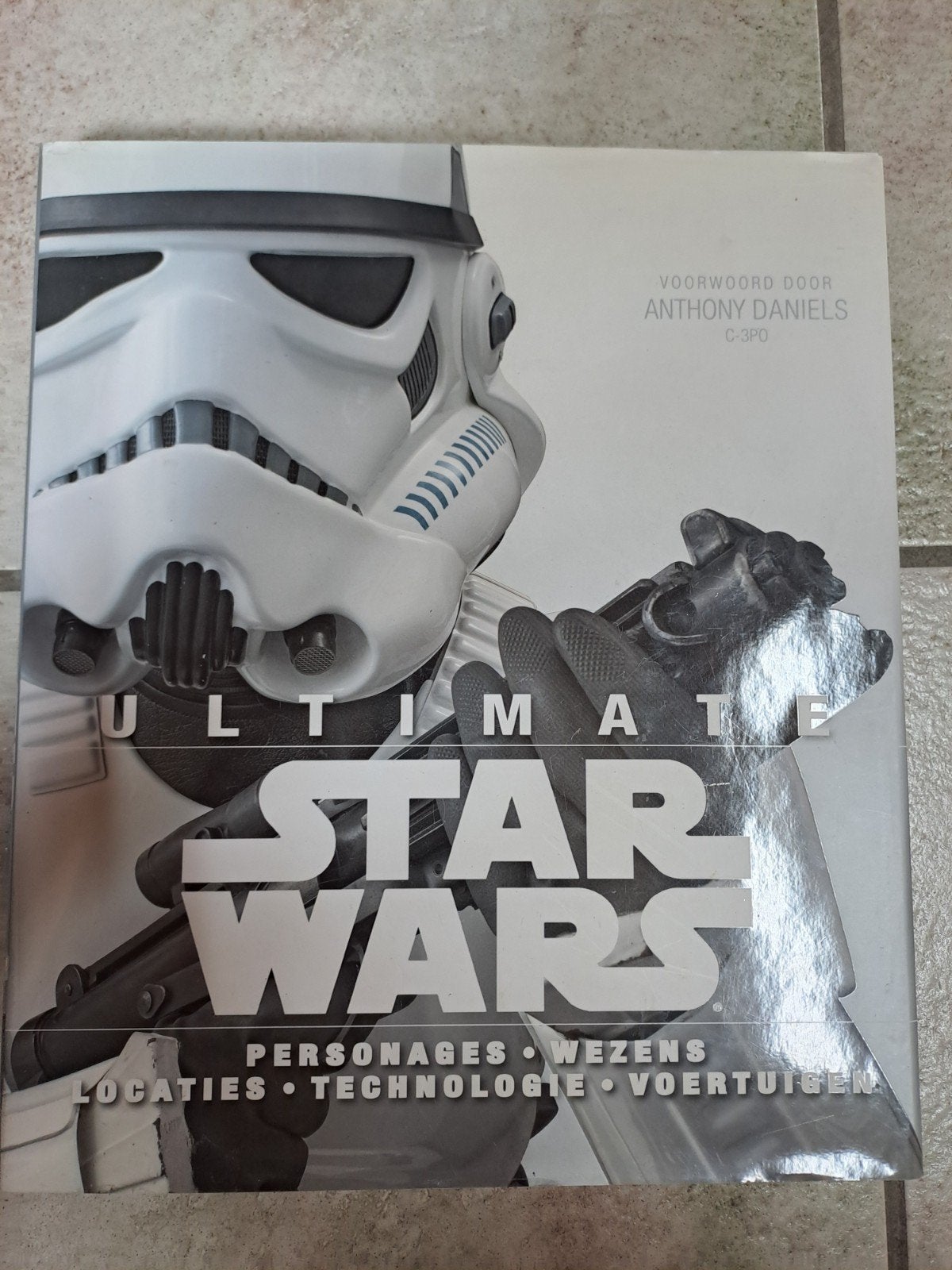 Boek Star Wars te koop, Collections, Cinéma & Télévision, Enlèvement