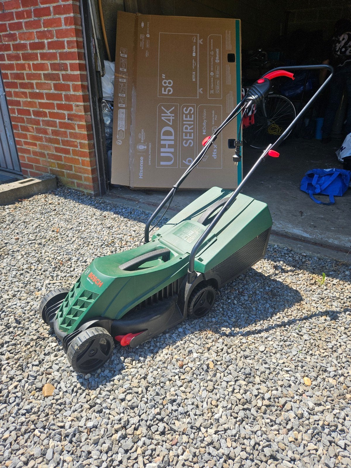 Bosch grasmaaier, Comme neuf, 30 à 39 cm, Enlèvement, Bosch