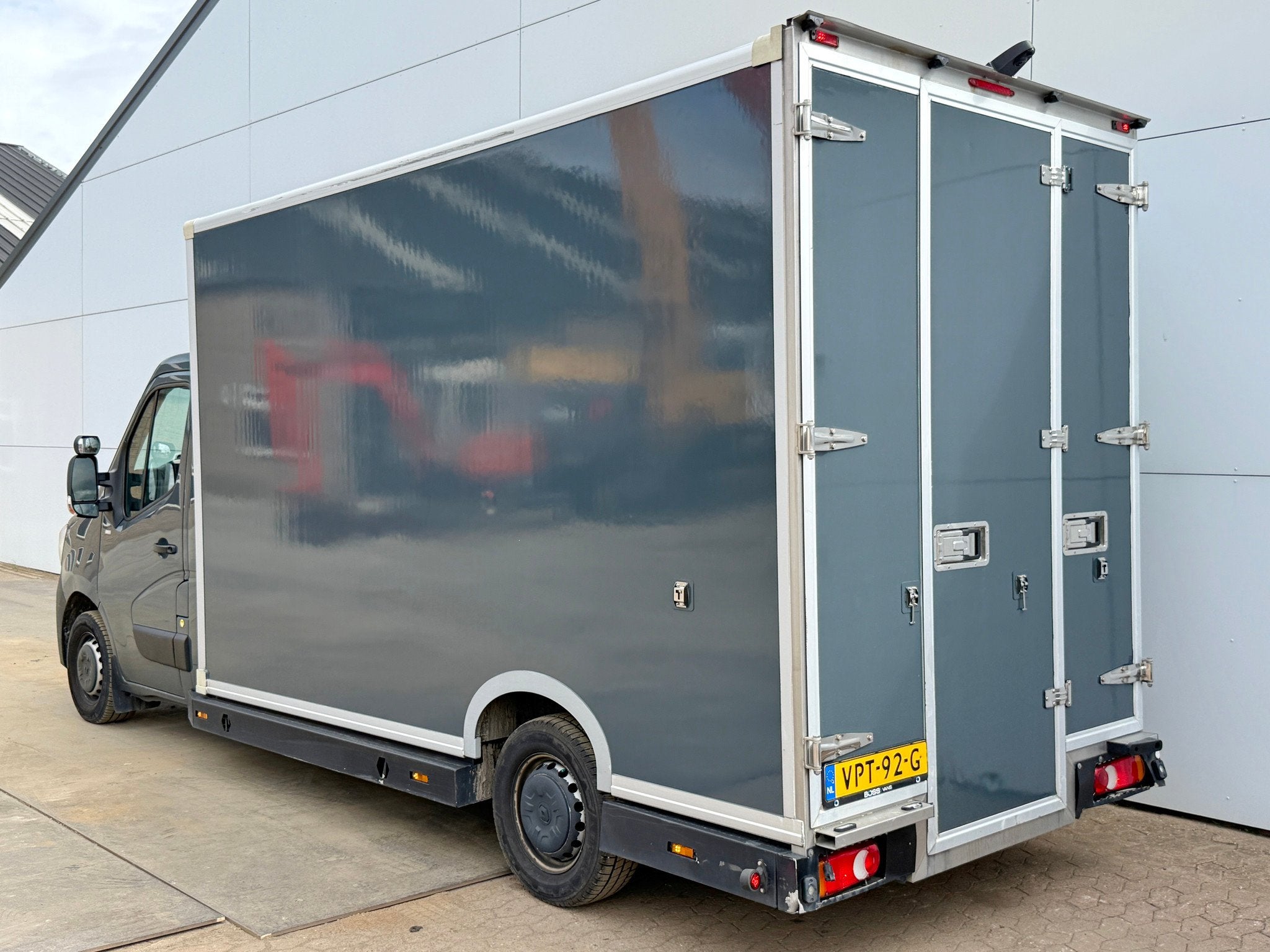 Automaat Bakwagen Airco Cruise Control Camera Foodtruck Meub, Autos, Argent ou Gris, Achat, Entreprise, 2 places