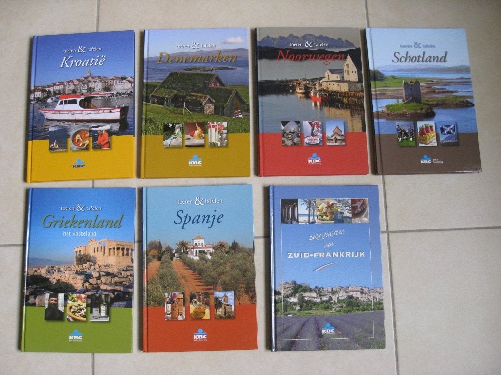 boeken toeren en tafelen, Ophalen, Nieuw, Reisgids of -boek