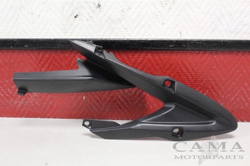 AFDEKKAP FRAME RECHTS Daytona 675 2013-2016 (VIN: 564948), Dhr. S. di Majo, Gebruikt, Info@cama-motorparts.nl, P.J. Troelstraweg 8 8
3144 CX  MAASSLUIS, NL