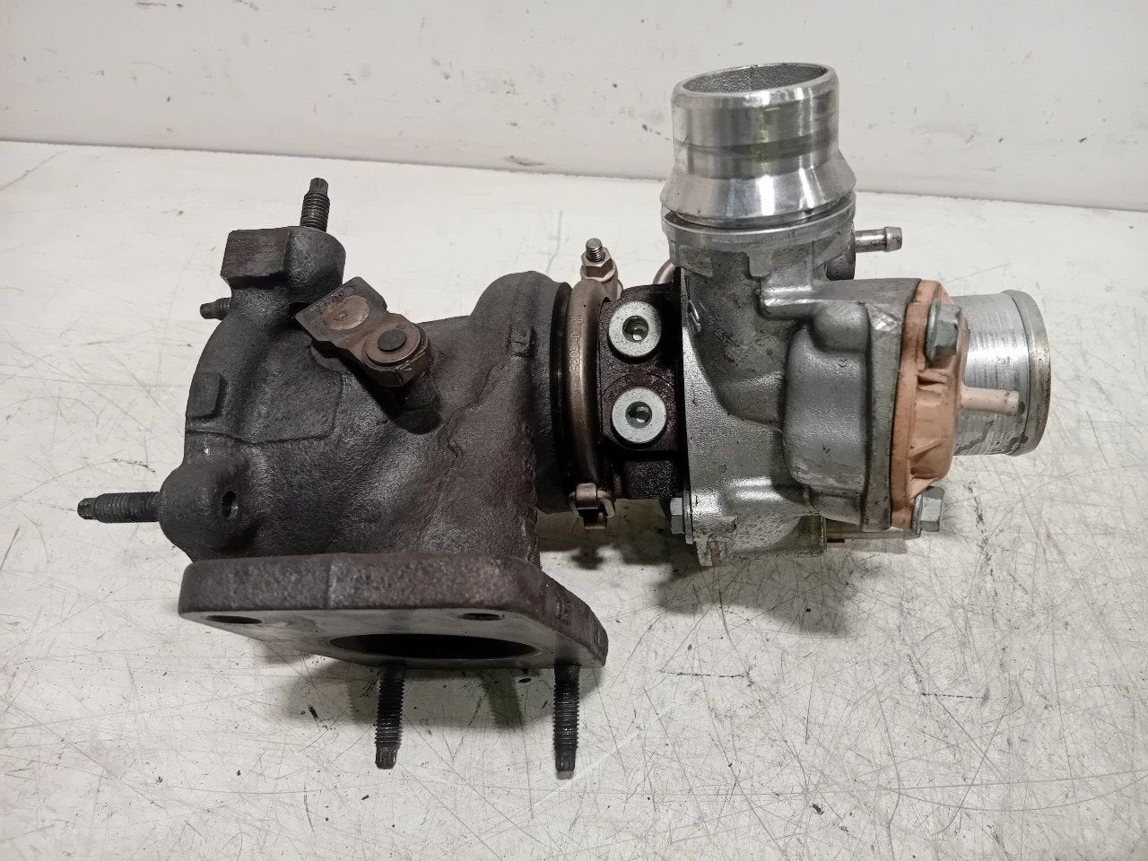 Turbo Renault Mégane, Auto-onderdelen, Onderdelen@venauto.nl, Van der Ven Autorecycling B.V., Gebruikt, Ettenseweg 76, 4706 PB Roosendaal, The Netherlands