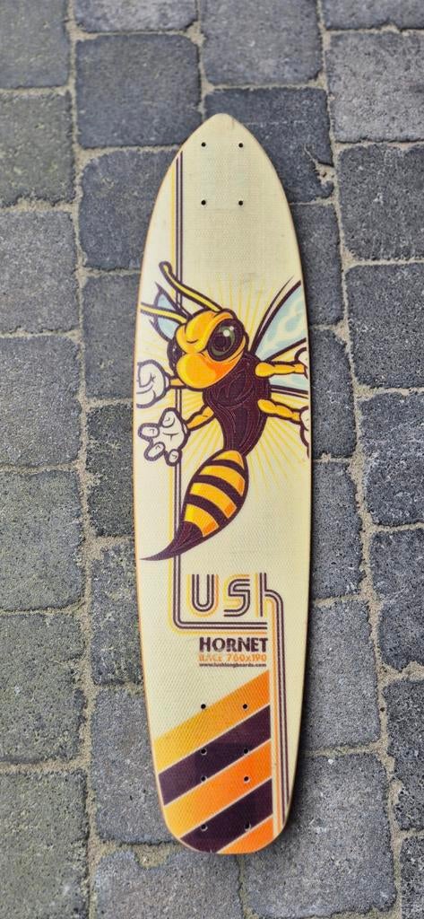 Lush Hornet Race deck, Enlèvement