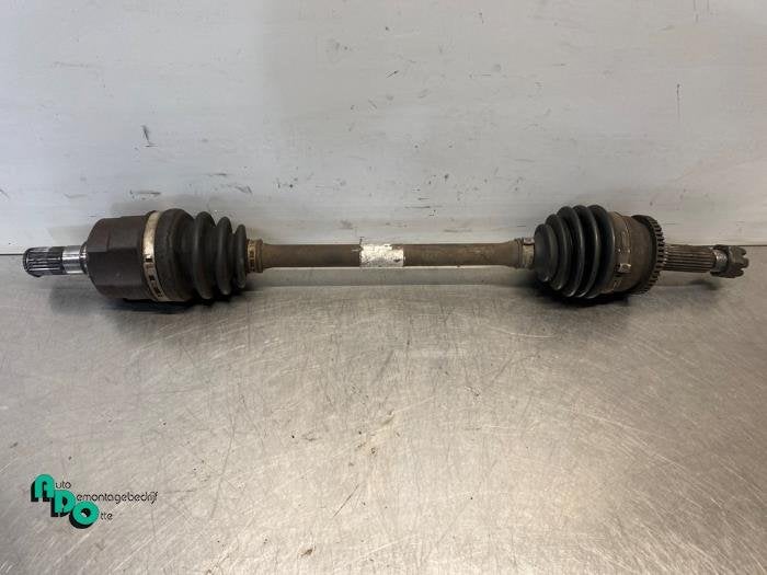 Arbre de transmission avant gauche d'un Hyundai I20 (I20 08-, -, 3 mois de garantie, Utilisé, Hyundai