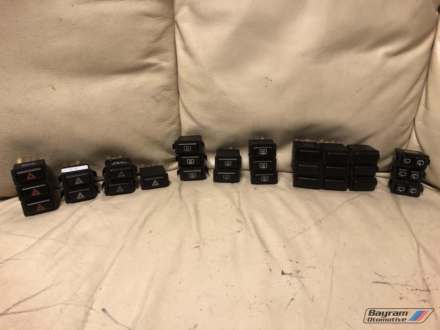 Bmw E30 schakelaar dashboard diverse alarmlicht 3-serie knop, -, Utilisé, -, Enlèvement ou Envoi