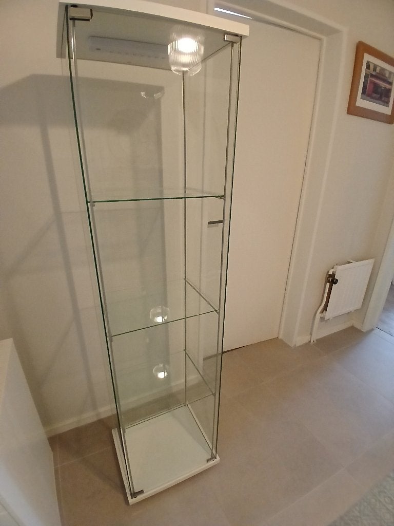 Glazen kast, Huis en Inrichting, Ophalen, Minder dan 50 cm, Met lade(s), 150 tot 200 cm