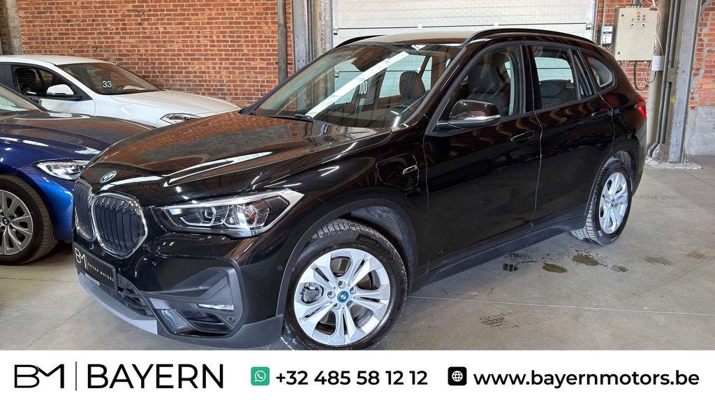 BMW X1 1.5iA xDrive25e Plug in Hybride Garantie, Stof, Gebruikt, Bedrijf, 5 zetels