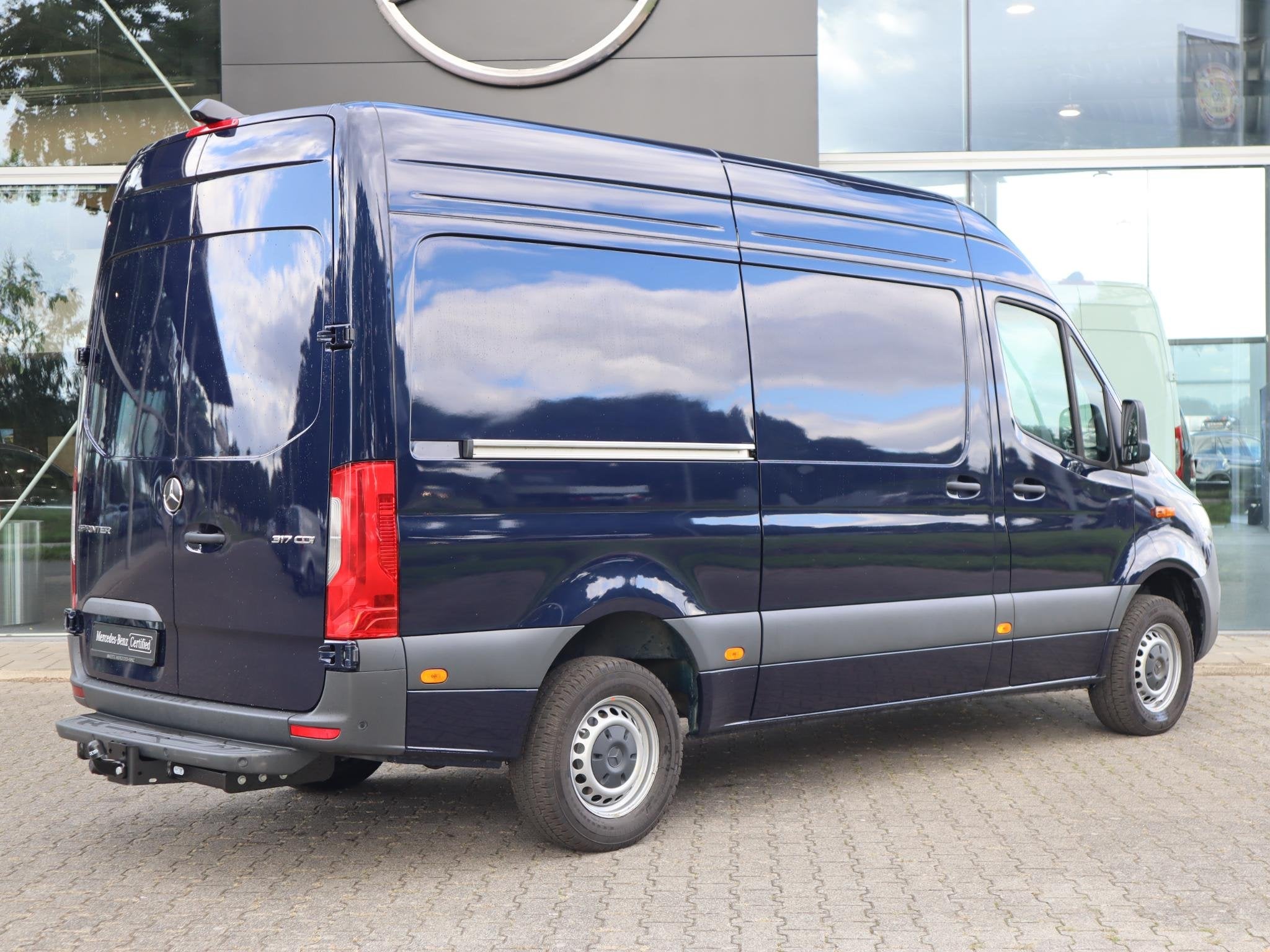 Mercedes-Benz Sprinter 317 CDI L2H2 LED METALLIC 3.5T TREKHA, Automaat, 4 cilinders, Blauw, Bedrijf
