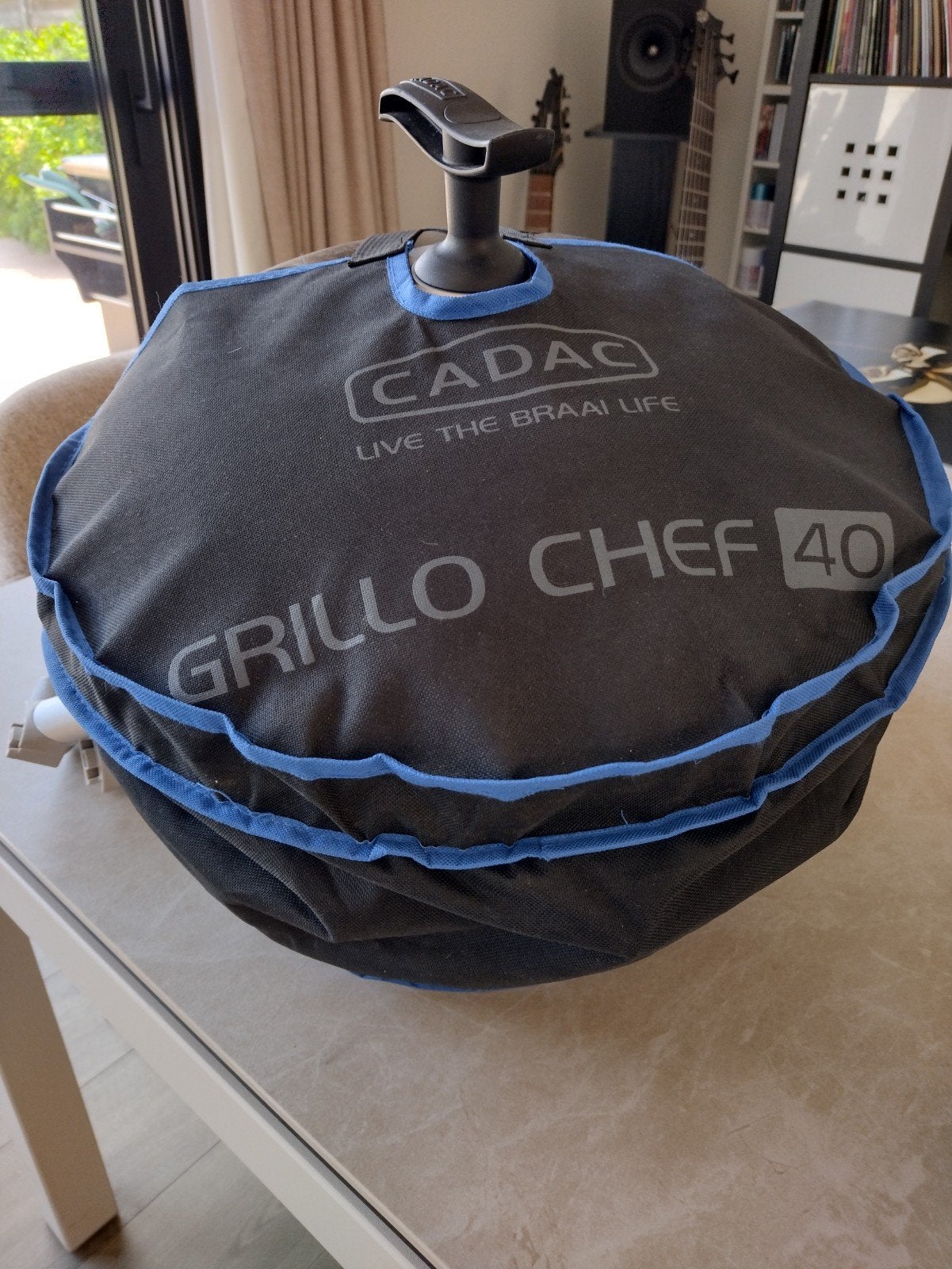 Grilo chef 40 barbecue, Ophalen
