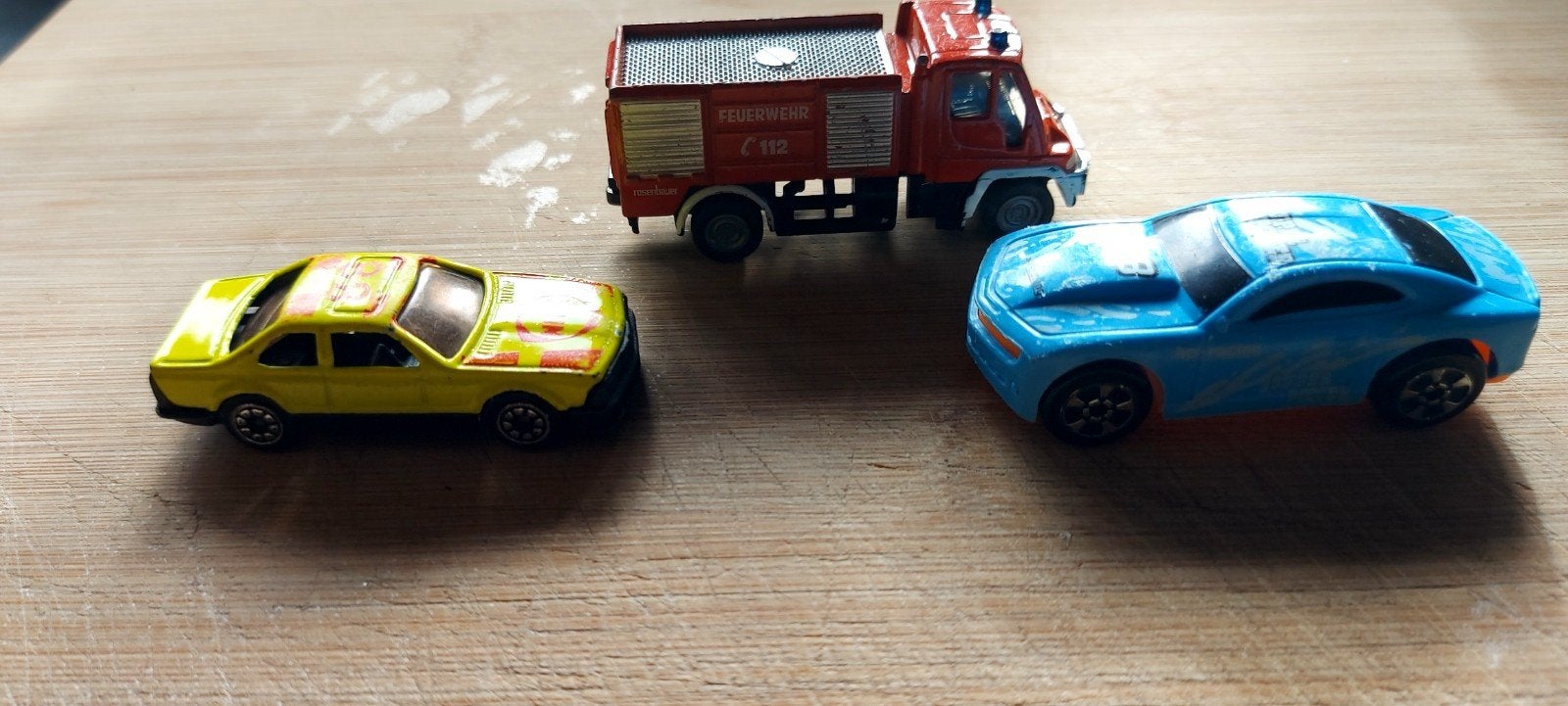 3 autos, Ophalen of Verzenden