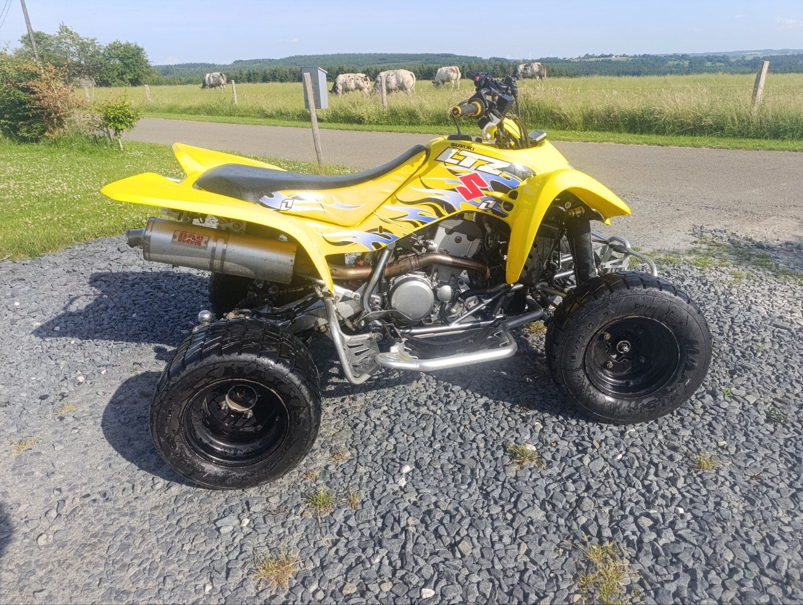 Quad LTZ 400, 398 cm³, 12 à 35 kW