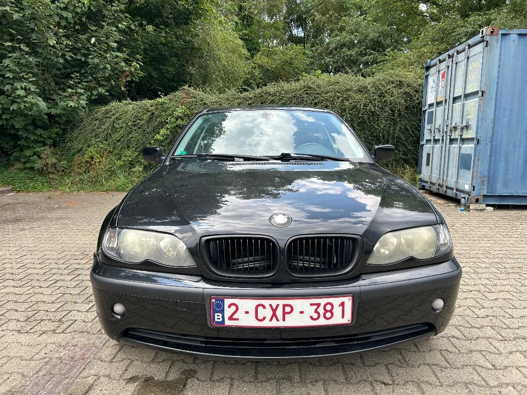BMW E46 316i - EXPORT of ONDERDELEN, Autos, BMW, Achat, Boîte manuelle, Noir, 5 portes