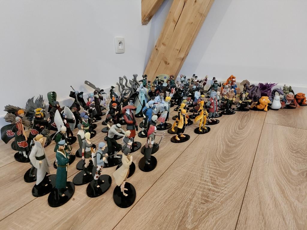 Figurines Naruto Shippuden - Collection complète 100 pièces, Hobby & Loisirs créatifs, Fabrication de Perles & Bijoux, Enlèvement
