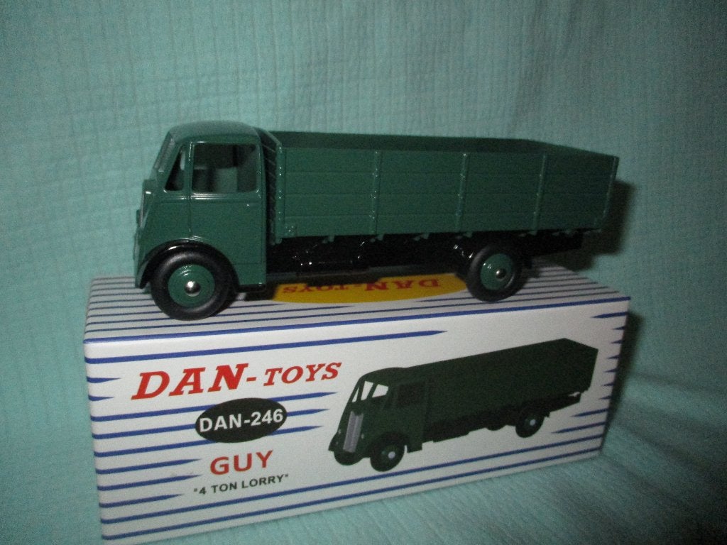 Dinky Dan-toys 246, Hobby & Loisirs créatifs, Enlèvement ou Envoi, Neuf, Bus ou Camion, Dinky Toys