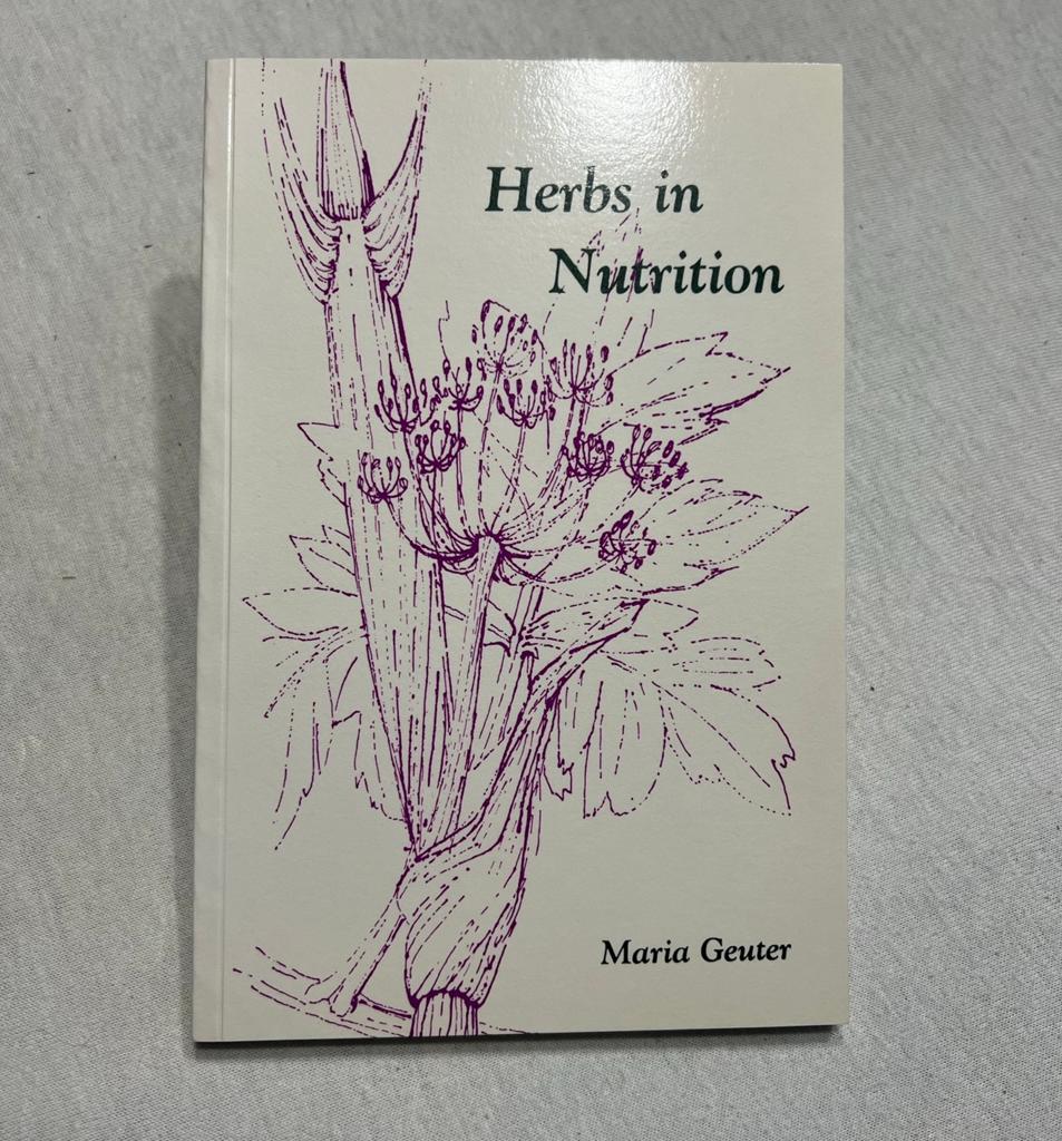 Livre Brochure herbes jardin Maria Geuter Herbs in Nutrition, Livres, Enlèvement ou Envoi, Comme neuf, Plantes et Alternatives