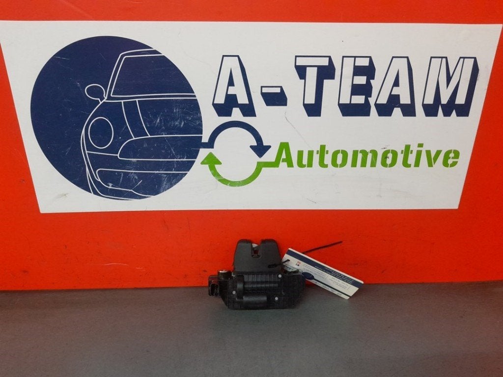 SLOTVANGER ACHTERKLEP Peugeot 2008 (CU) (01-2013/12-2019), Kontakt-peugeot@peugeot.com, Gebruikt, Peugeot Deutschland GmbH, Bahnhofsplatz
65423  Rüsselsheim, DE
