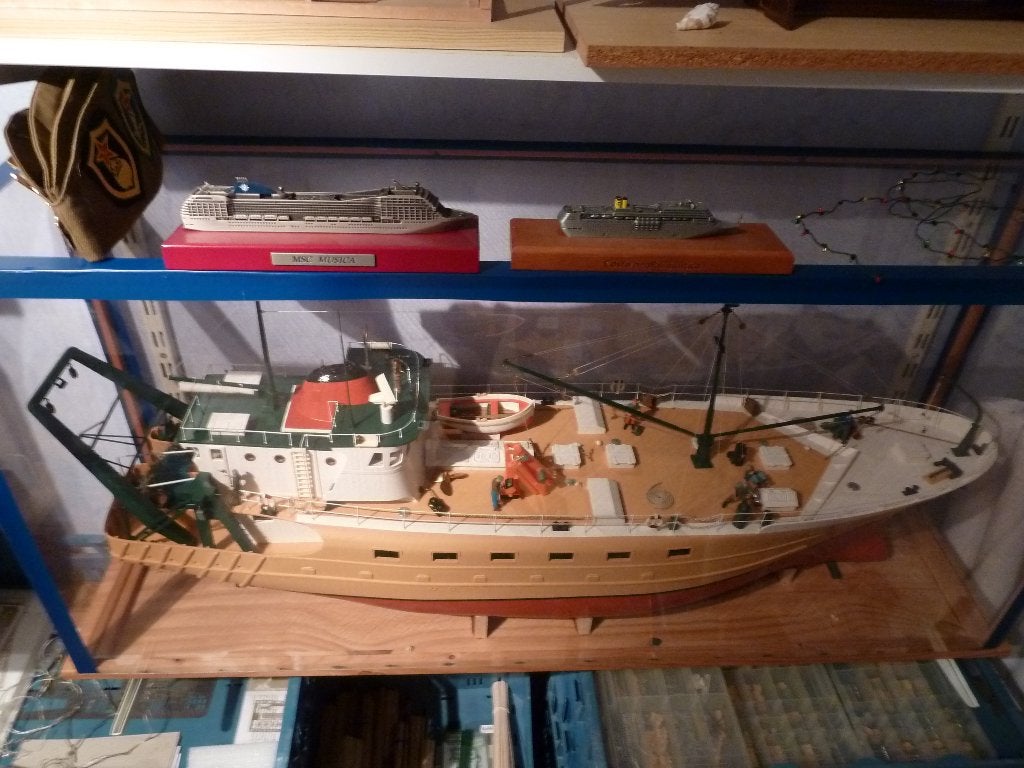 Trawler CC.3957 Concarneau, Enlèvement, Neuf, Plus grand que 1:32, Autres marques