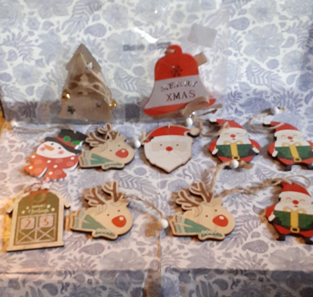 Lot de 11 decoration de Noël à suspendre bois peint, Enlèvement ou Envoi