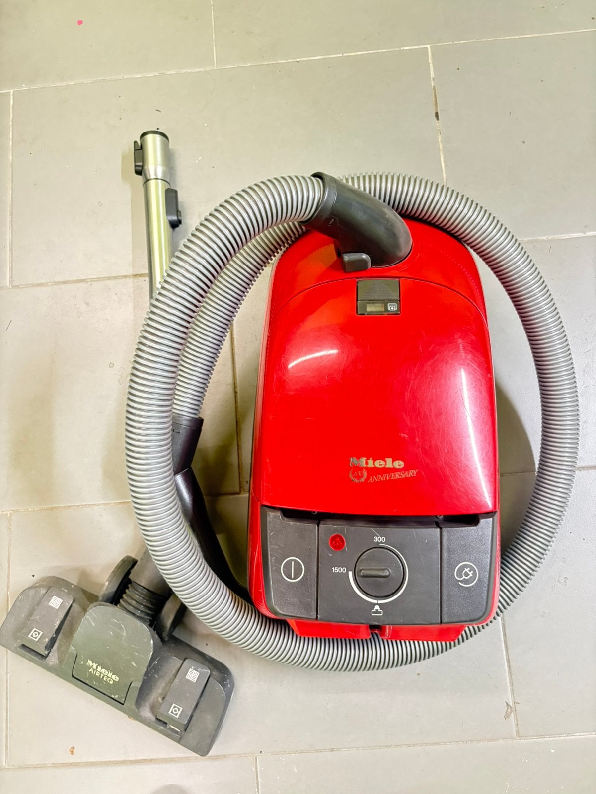 Miele stofzuiger, Elektronische apparatuur, Ophalen, Gebruikt, Miele