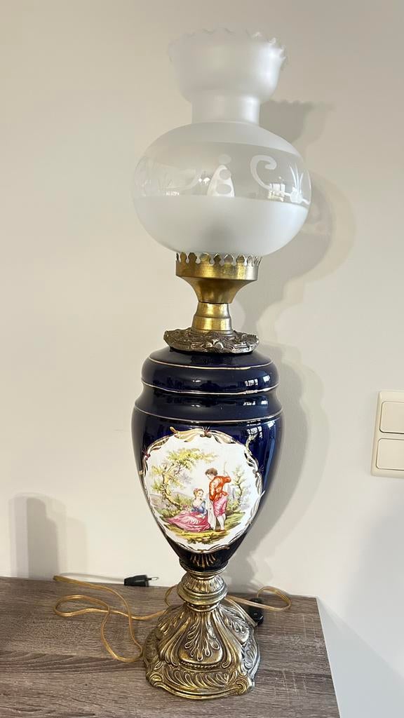 Sèvres stijl Limoges lamp, Enlèvement